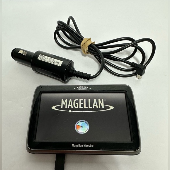 Magellan Maestro 4700 Automotive Car Vehicle GPS Navigator 4.7" Touch Screen - Picture 8 of 13